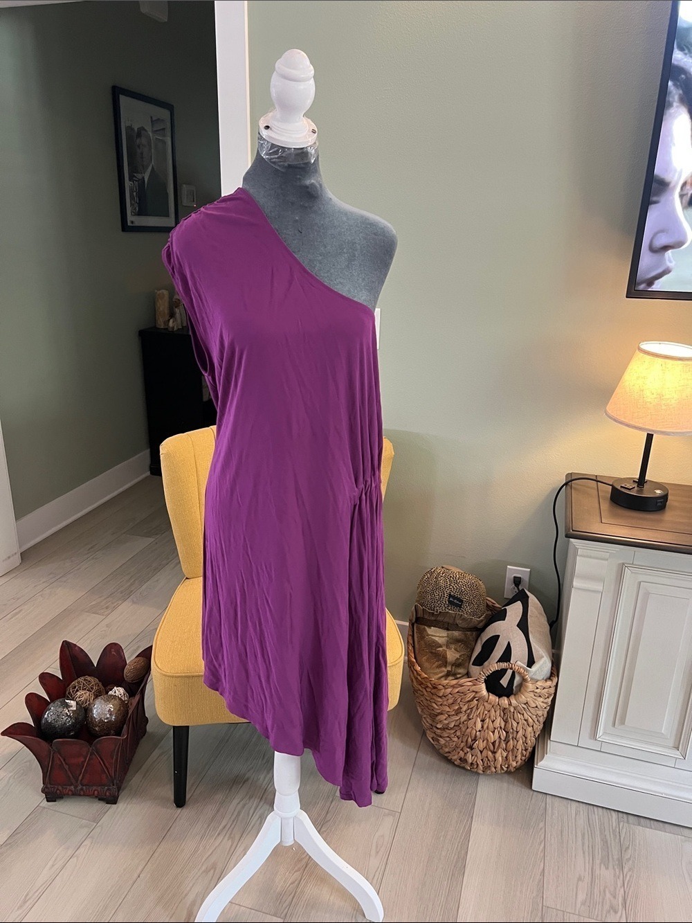 Haute Hippie One-Shoulder Magenta Dress
